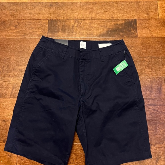 GAP navy shorts - Picture 3 of 3